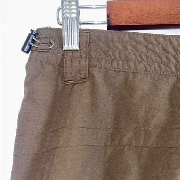Columbia Shorts Titanium Sportswear Brown Cargo Weatherproof Outdoors Size 4 - Picture 5 of 8